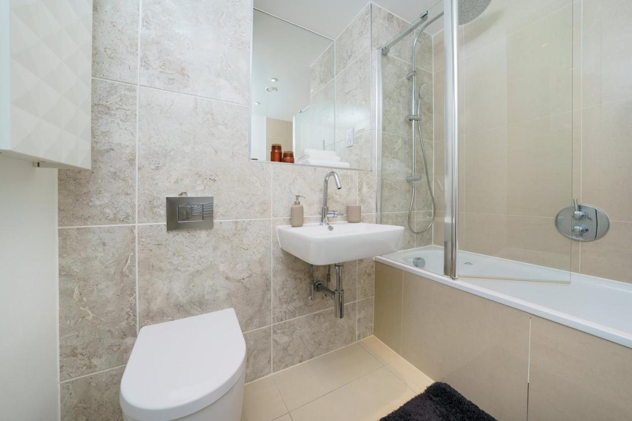 1 Bed Flat Near Canary Wharf, O2 Leilighet London Eksteriør bilde